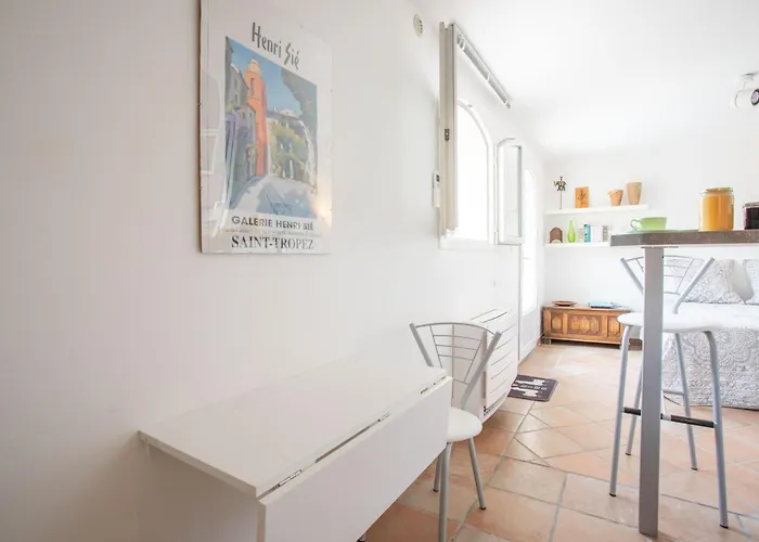 Dans Bonheur Saint-Raphael (Var)